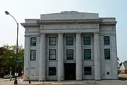 Stony Island Trust and Savings Bank Building