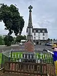 Killin, James Stewart Memorial Including Railings