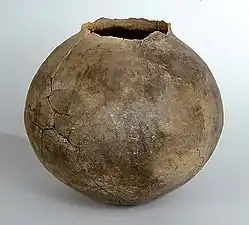 Pueblo I Period greyware jar Chaco