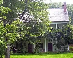 John Hendricks House and Dutch Barn