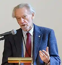 John Metcalf speaking at the Eden Mills Writers Festival in 2016