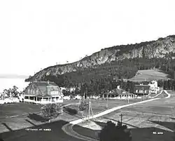 Kineo Cottage Row Historic District