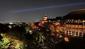 Kiyomizu-dera, Illuminated