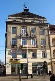 Facade on Gdańska street with friezes on the top