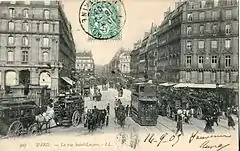 The Rue Saint-Lazare at the start of the 20th century already had heavy traffic of buses and compressed air trams.