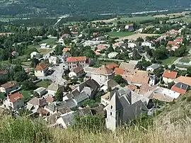 An overhead view of La Roche-des-Arnauds, from the nearby hillside