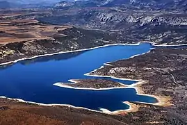 Les Salles-sur-Verdon seen from the southeast