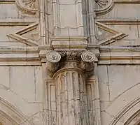 Ionic capital at the Hôtel de Lamamye.