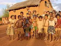 a family in Akanditapaka, a fokontany of this municipality