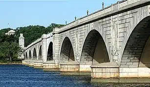 Arlington Memorial Bridge over the Potomac River in Washington, D.C. (2007)