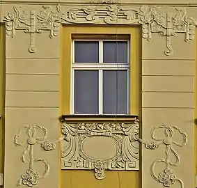 Decoration details