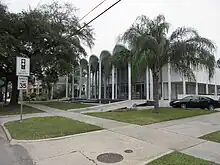 New Orleans Public Library Mid-City Branch, originally the Automotive Life Insurance Building (photo courtesy of Infrogmation)