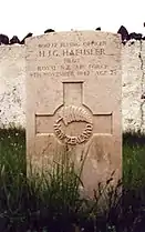 Grave of F/O H. J. G. Haeusler