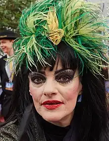 NinaHagenPremiereDerSiebteZwerg2014-4_(cropped).jpg