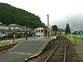 A view of the platform and tracks.