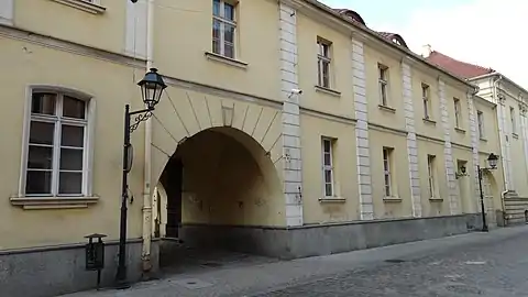 View of both buildings from Jana Kazimierza street