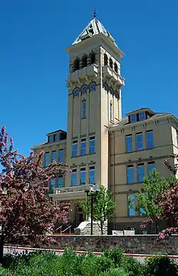 Old Main, Utah State University