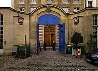 The garden entrance at 35-37 rue des Franc-Bourgeois, Hôtel de Coulanges