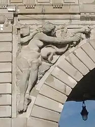 Injalbert's "Electricity" on the Pont de Bir-Hakeim