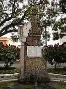 Isabellla I of Castille monument in 2005.