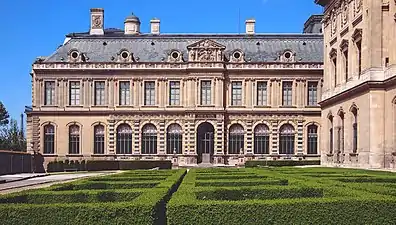 The eastern façade of the Petite Galerie following its extensive exterior restoration by Félix Duban