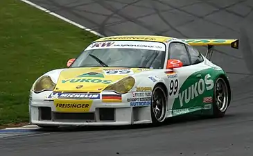 Porsche 996 GT3-RSR competing at the 2004 FIA GT Donington 500km