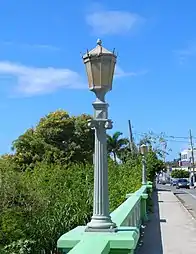 Lamppost on Puente Río Portugués