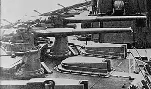 Image 6812-pounder anti-torpedo boat guns mounted on the roof of a turret on Dreadnought (1906) (from Dreadnought)