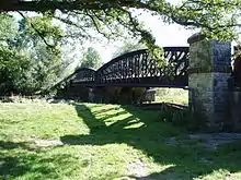 River Severn, Penstrowed railway bridge