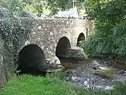 Road bridge at Middle Mill