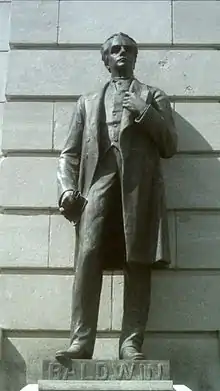 Alfred Laliberté's Robert Baldwin sculpture in front of Parliament Building (Quebec)