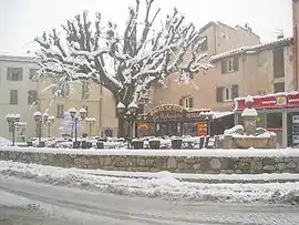 Saint-Vallier-de-Thiey under snow, in February 2010