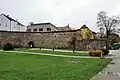 Schärding Stadtmauer außen frontal