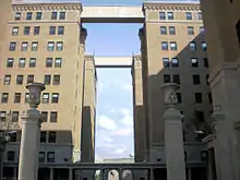 Schenley Apartments. Henry Hornbostel, with Rutan & Russell