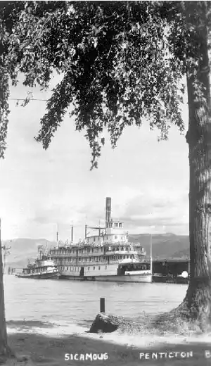 Sicamous (sternwheeler) at Penticton BC with tug, c1920.jpg
116 KB