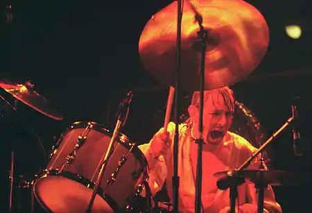 Simon Kirke - Bad Company - 1976.jpg