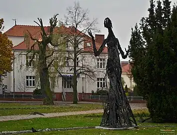 Statue in Kopernika Square