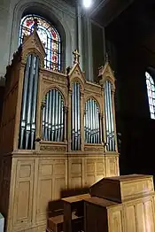 The choir organ (1867)