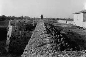 The castle of Saint George, photograph by Frédéric Boissonnas, May 1913