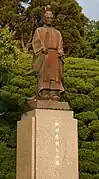 Statue of Hosokawa Tadatoshi within Suizen-ji Jōju-en.