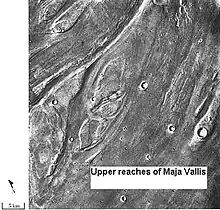 Streamlined islands in Lunae Palus quadrangle