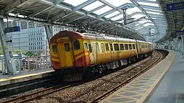 EMU100 Tzu-chiang at Xike Station