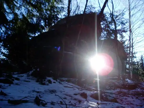 "Teufelskanzel von Rachlau", Winter solstice at sunset around noon, 2007.