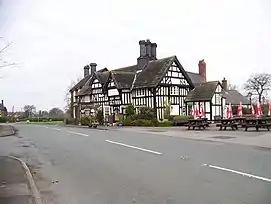 The Bears Head, Brereton Green cc-by-sa/2.0 – © Elliott Simpson – geograph.org.uk/p/793127