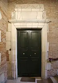 Hôtel de Bagis, interior door (1538, Nicolas Bachelier).