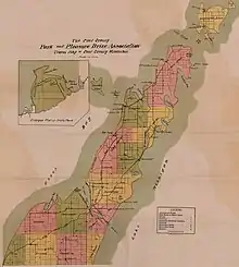 A color-coded map of the towns in 1915; the borders remain the same today except for annexations by the City of Sturgeon Bay and the four villages.