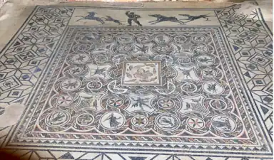 Triclinium mosaic