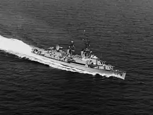 USS Turner (DDR-834) underway in 1965