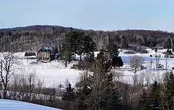 Rural neighborhood in Val-des-Monts