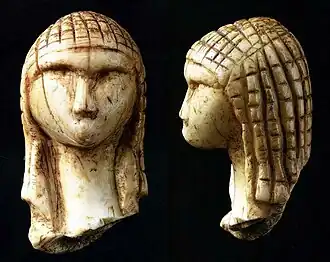 Venus of Brassempouy, Gravetian